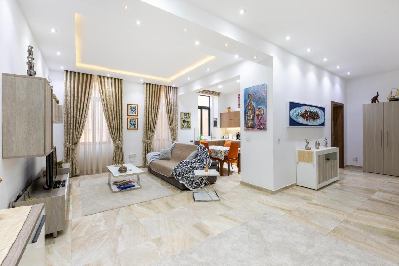 Valletta Large 3 Bedroom Экстерьер фото